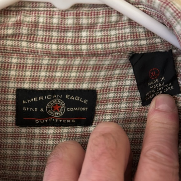 American Eagle XL button down shirt. - Picture 3 of 3